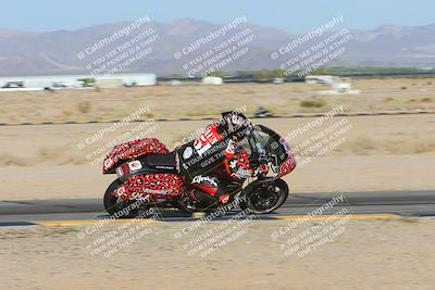 media/Oct-05-2024-Race Pace (Sat) [[aa7b44e117]]/4b-Turn 9 Inside (835am)/